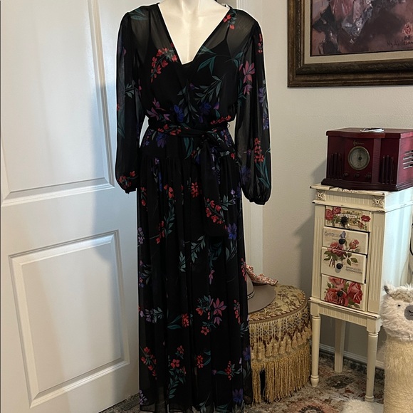 Calvin Klein Black Floral Long Sleeve Dress - Picture 3 of 12